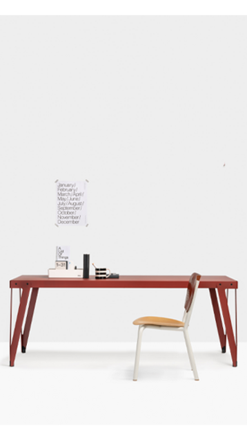 mesa de acero para interiores