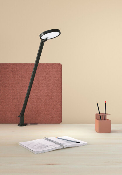 desk lamp