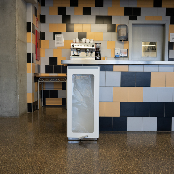 papelera reciclaje con pedal vai unnom